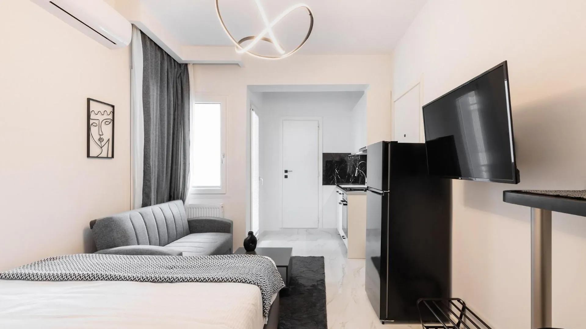 F & B Collection - Luxury Suites Tessalónica